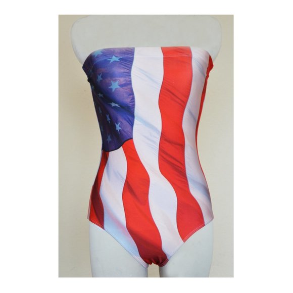 USA Flag Strapless Swimsuit - Picture 6 of 15